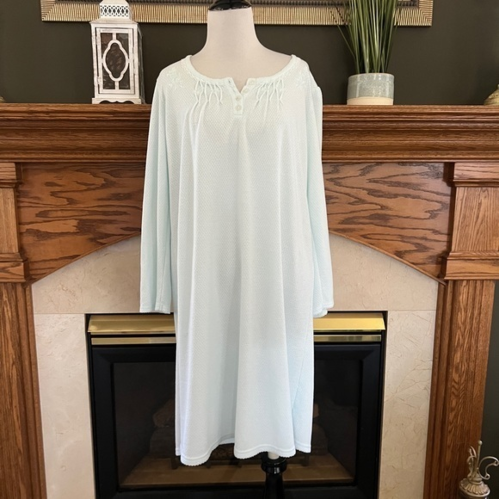 Miss Elaine‎ Women's Brushed Honeycomb Long Sleeve Round Neck Long Nightgown M